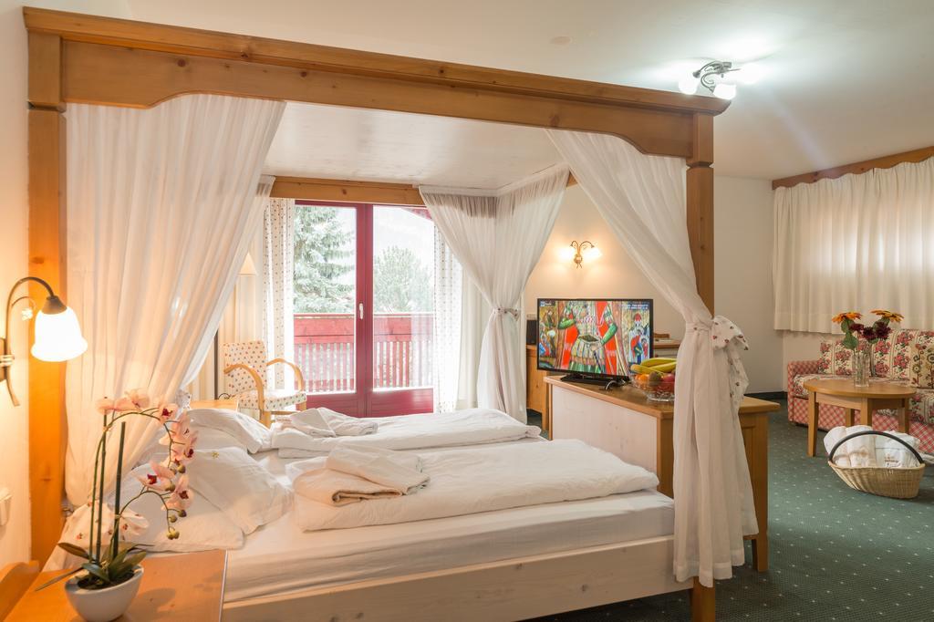 Hotel Hellweger Campo Tures Kültér fotó