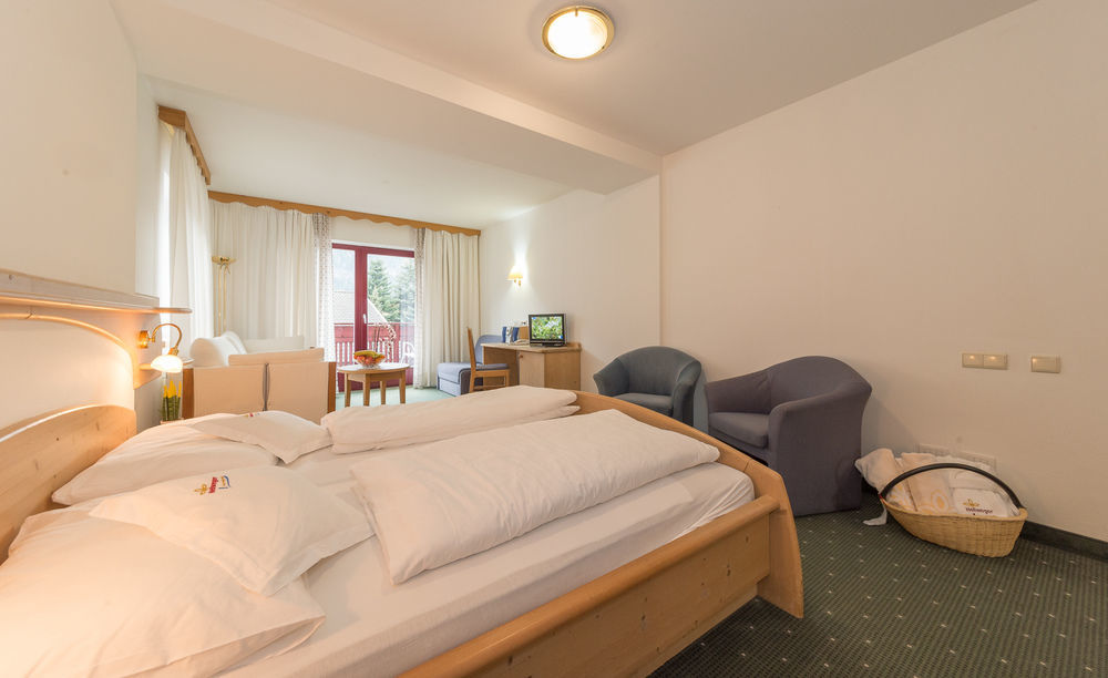 Hotel Hellweger Campo Tures Kültér fotó