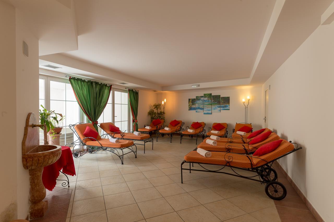 Hotel Hellweger Campo Tures Kültér fotó