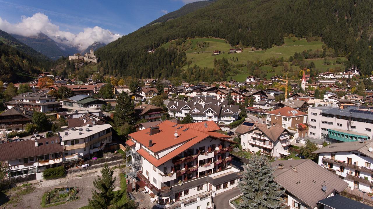 Hotel Hellweger Campo Tures Kültér fotó